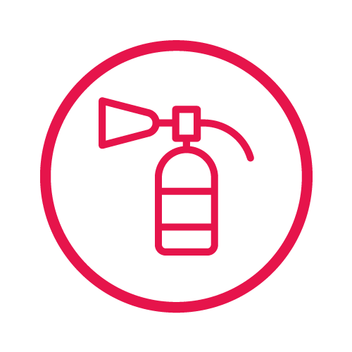 Erste Löscharbeiten